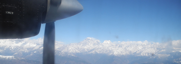 Flug von Kathmandu nach Lukla mit Propellermaschine