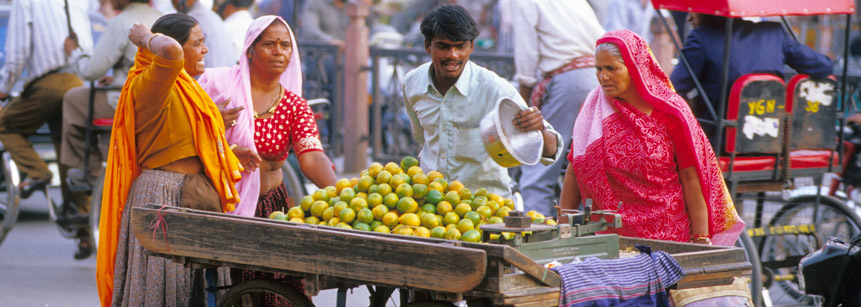 Indische Obstverkäuferin