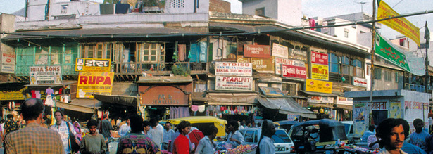 Besuch auf dem Markt in Old Delhi auf einer Indien Reise