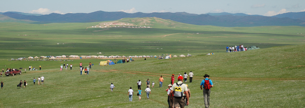 Pferderennen in der Mongolei zum Naadam Fest