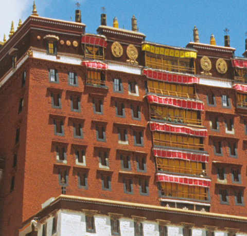Potala Palast in Lhasa auf einer Tibet Reise