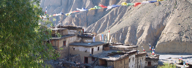 Dorf in Mustang auf einer Nepal Reise